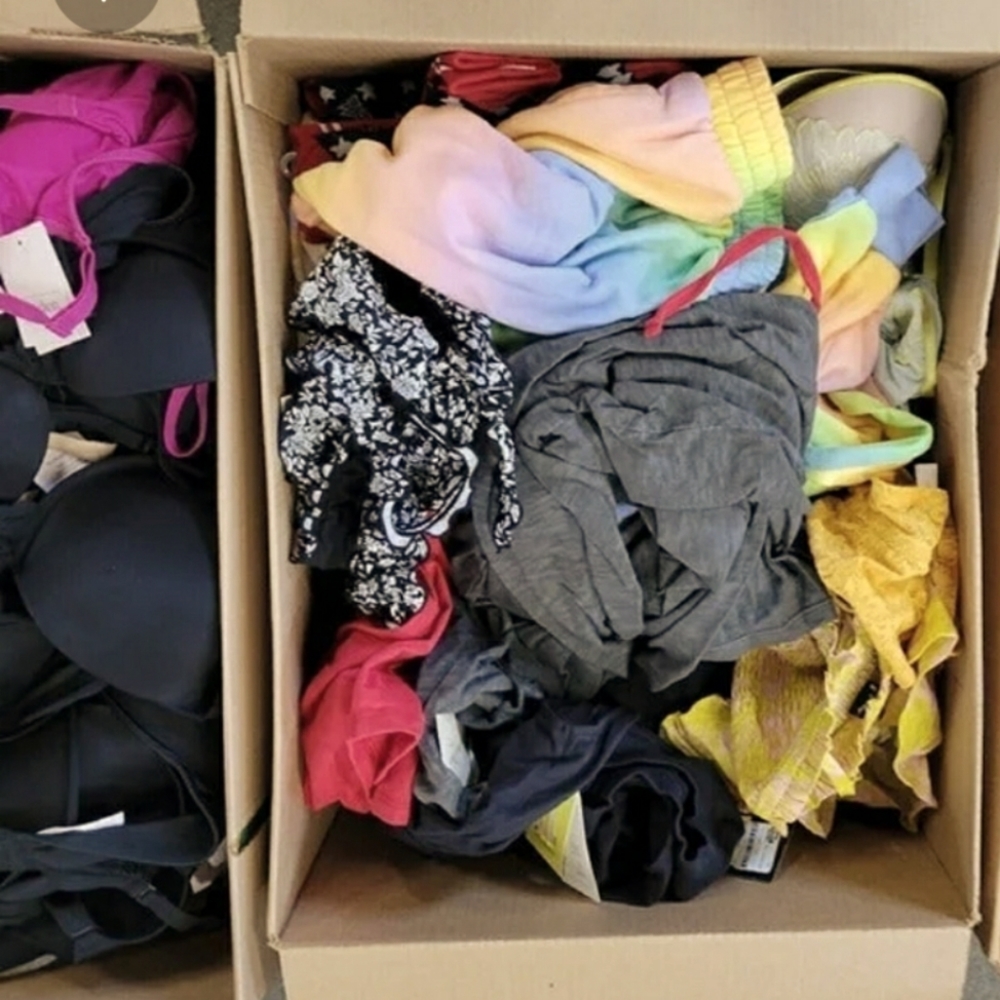 Lot 3 pieces  clothing women's size XXXL